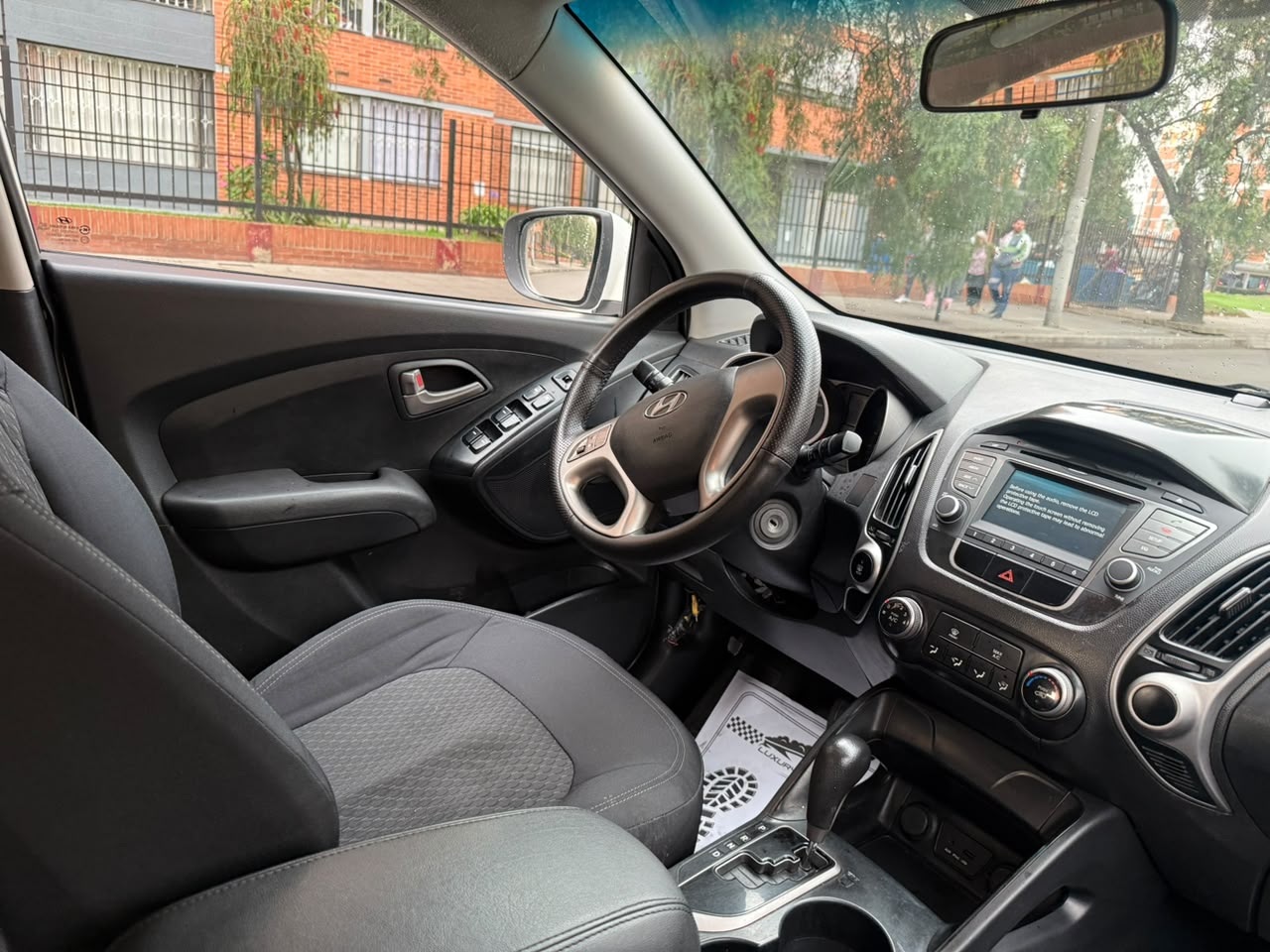 HYUNDAI TUCSON IX35 GLS — foto 10