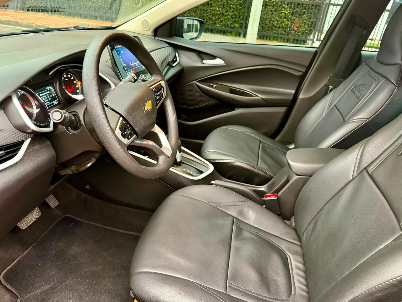 Chevrolet Onix 1.0t Ltz At — foto 23