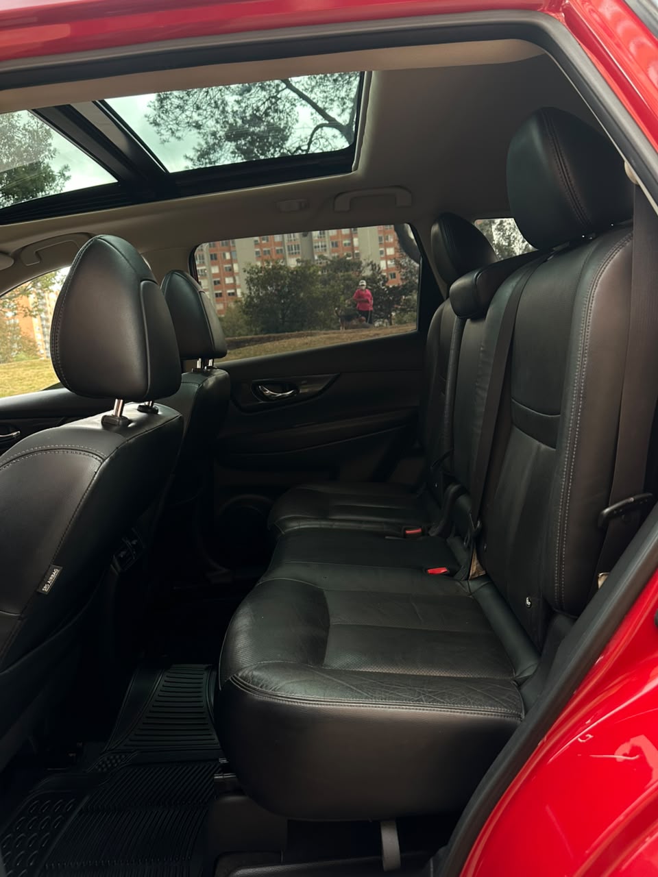 Nissan X-trail 2.5 Exclusive — foto 17