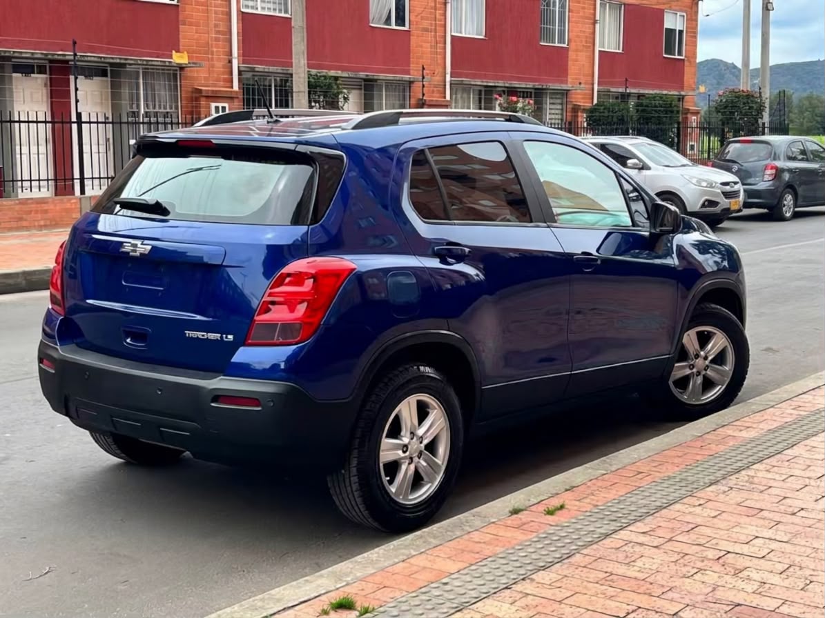 CHEVROLET TRACKER 1.8 — foto 6