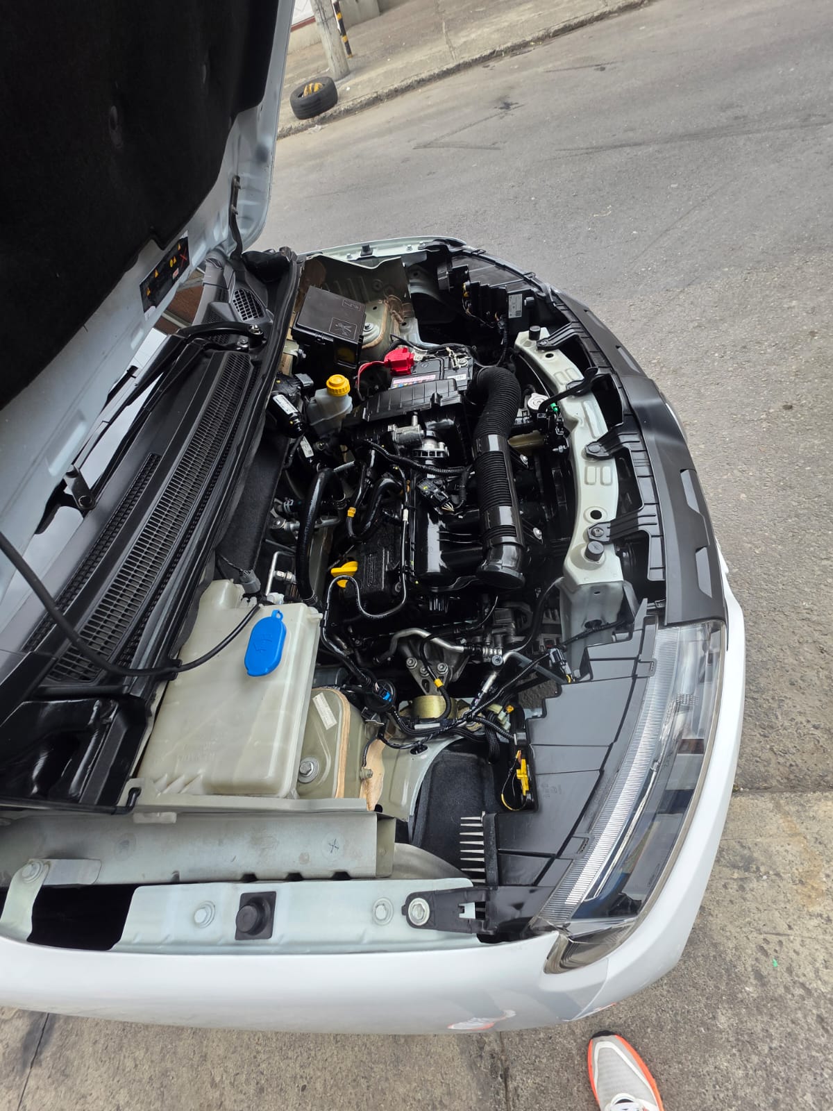 Renault Kwid — foto 14